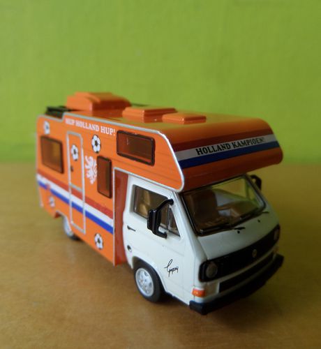 Brekina H0 33979 VW T3 Camper "Hup Holland Hup"