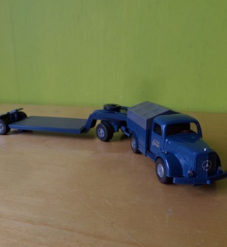 Wiking H0 49203 MB L 500 + dieplader