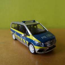 Micro city H0 0079 Mercedes V klasse "Polizei "