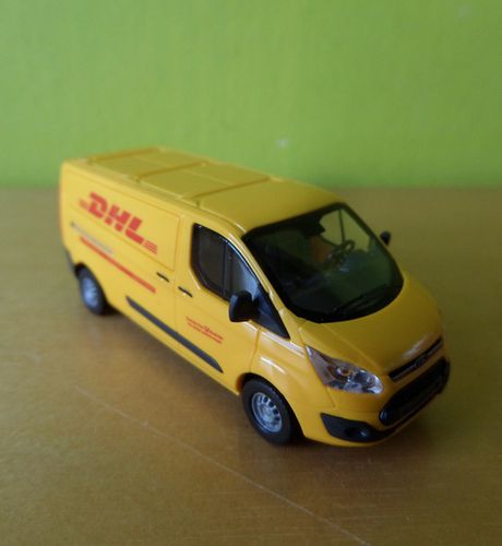 Busch H0 52411 Ford Transit DHL