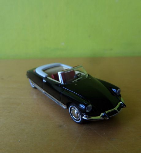 Brekina H0 14225 Citroen DS cabrio