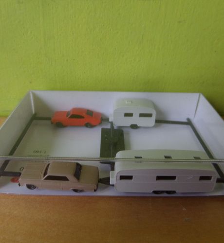 Wiking N 92210 Auto set met caravans
