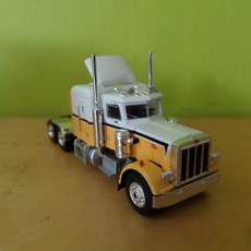 Brekina H0 85717 Peterbilt 359 wit/ geel